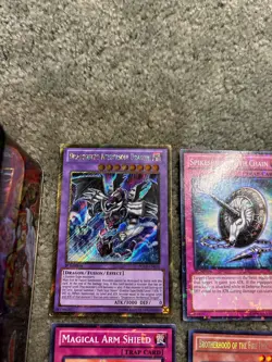 HUGE RARE YUGIOH TCG CARD COLLECTION LOT RARES HOLOS FOILS ULTRA SUPER RARE - Image 4