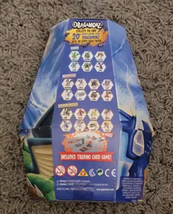 Dragamonz Super Series 3 Dragons 18 Cards Spin Master: Tan/Green Mystery - Image 3