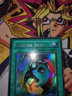 Creature Swap lod-081 1st Edition (NM+) Ultra Rare Yu-Gi-Oh! - Image 2