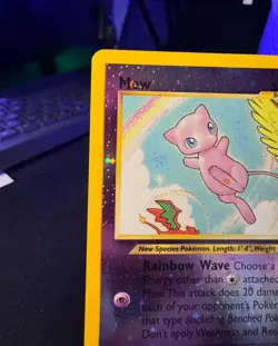 Southern Islands Mew 1/18 Reverse Holo LP Swirl Promo Pokemon Card English WOTC - Image 4