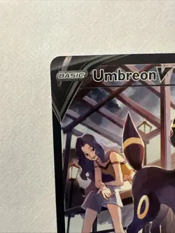 Pokemon TCG Umbreon v TG22/TG30 Brilliant Stars Trainer Gallery Near Mint - Image 2