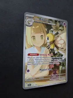 Pokemon TCG Lillie's Ribombee 164/159 Journey Together Holo Illustration Rare - Image 4