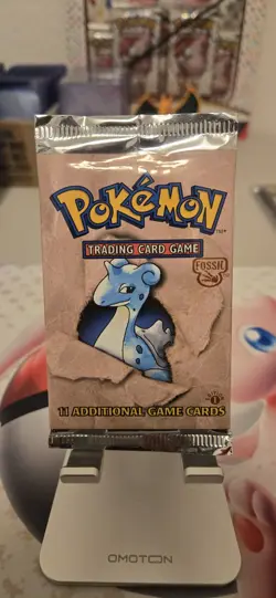 UNWEIGHED Sealed Pokemon 1st Edition Fossil Booster Pack Lapras Art Fast Ship - Image 1