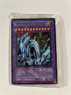 Yugioh DRAGON MASTER KNIGHT UE02-EN001 ULTRA RARE FACTORY SEALED - Image 1
