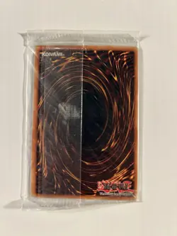 Yugioh DRAGON MASTER KNIGHT UE02-EN001 ULTRA RARE FACTORY SEALED - Image 2