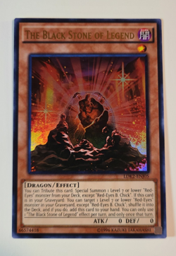 Yugioh The Black Stone of Legend Holo LDK2-ENJ05 Legendary Decks II - Image 1