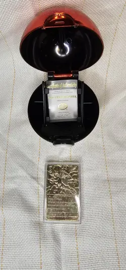 Burger King Charizard #06 23K Gold Plated Card 1999 With Pokeball - Image 2