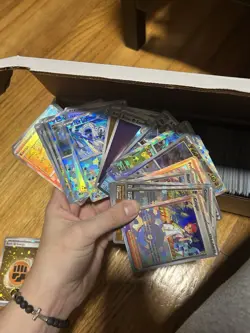 1000 Pokemon Card Lot (Holos,Reverse Holo,Commons) - Image 1