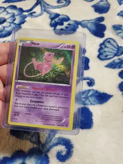 💥 Pokemon 2016 TCG - Mew - Fates Collide 29/124 Holo Rare - Image 1