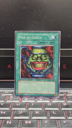 Yugioh! LP Pot of Greed - SD4-EN018 - Common - 1st Edition Lightly Played - Image 1