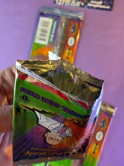 Empty 1st Edition Gym Challenge Complete Artwork Pokemon Card Opened Packs - Image 4