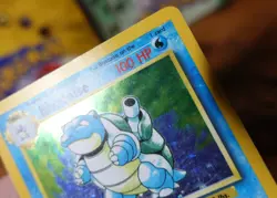 Blastoise 2/102 Stage Error Misprint Base Set Unlimited Pokemon Card Played - Image 3