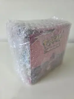 Pokemon TCG SWSH Fusion Strike Booster Box Factory sealed unopened - Image 4