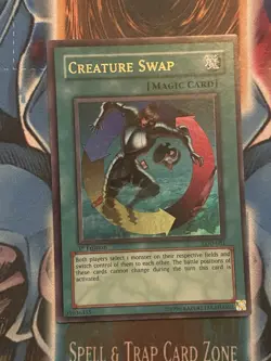 Yu-Gi-Oh! TCG Creature Swap Legacy of Darkness LOD-081 1st Edition NM - Image 1