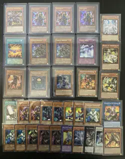 Yu-Gi-Oh! Yugioh Trading Card Lot 1,153 Holo Rare Common Bulk Tins Morphing Jar - Image 1