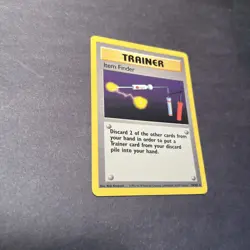 Item Finder 74/102 Base Set Trainer Pokemon Card Unlimited Rare Vintage - Image 1