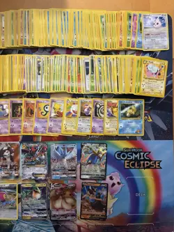 Vintage Pokemon Card Lot Holo Etc MP-Damaged Articuno Rayquaza Eevee 505+ - Image 2