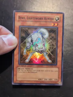 Yu-Gi-Oh SUPER RARE HOLO RYKO LIGHTSWORN HUNTER LODT-EN022 1ST LP - Image 3