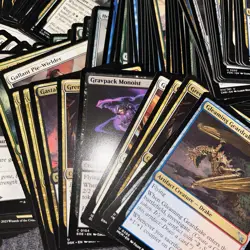 Large Lot Of Magic: The Gathering Trading Card Game Over 600 Cards - Image 2