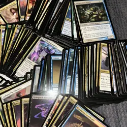 Large Lot Of Magic: The Gathering Trading Card Game Over 600 Cards - Image 3
