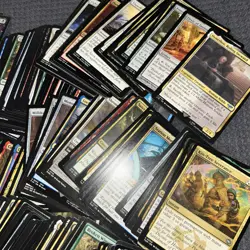 Large Lot Of Magic: The Gathering Trading Card Game Over 600 Cards - Image 5