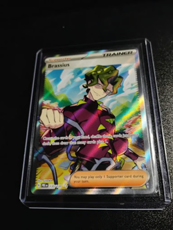 Brassius 135/131 Full Art Trainer Prismatic Evolutions Pokemon Card FOIL HOLO - Image 1