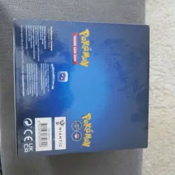 POKEMON GO PREMIER DECK HOLDER EDITION DRAGONITE VSTAR MINT IN SEALED BOX - Image 3