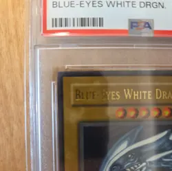 2002 Vinatge Blue-Eyes White Dragon SDK-001 PSA 8 Yu-Gi-Oh Starter Deck Kaiba - Image 2