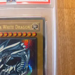 2002 Vinatge Blue-Eyes White Dragon SDK-001 PSA 8 Yu-Gi-Oh Starter Deck Kaiba - Image 3