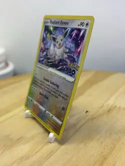 Radiant Eevee SWSH230 SWSH: Sword & Shield Promo Cards Holo - Image 3