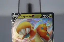 Dragonite V SWSH154 Black Star Promo Pokemon Holo Promo - Image 5