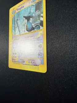 Aquapolis Kingdra Holo Crystal 148/147 Secret Rare Pokemon Card - Image 4