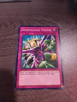 Yugioh - Dimensional Prison SDCR-EN033 1st Edition Common Nm - Image 1