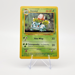Ivysaur Uncommon Base Set 30/102 1999 Vintage WOTC Pokemon Card LP - Image 1