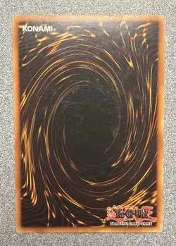 Stardust Dragon CT05-EN001 2008 Collectors Tin Secret Rare Limited Edition LP - Image 2
