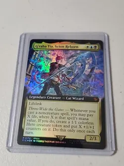 MTG G'raha Tia, Scion Reborn (Extended Art) Commander: Final Fantasy Foil 172 - Image 1