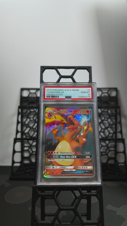 Charizard GX 9/68 - Hidden Fates - Holo - Pokemon - PSA 10 - Image 1