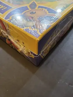 Pokemon Trading Card Game Battle Academy (Cinderace V, Pikachu V & Eevee V) - Image 5