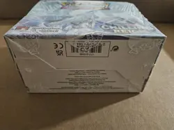 Pokemon Sword Shield Chilling Reign Booster Box Sealed with Slight Tear - Image 4