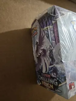Pokemon Sword Shield Chilling Reign Booster Box Sealed with Slight Tear - Image 5