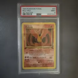 Pokemon TCG Moltres #27 1st Ed Fossil Non Holo Rare PSA 9 - Image 1