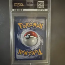 Pokemon TCG Moltres #27 1st Ed Fossil Non Holo Rare PSA 9 - Image 2