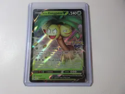 Alolan Exeggutor V Promo SWSH225 Pokemon Card NM - Image 1