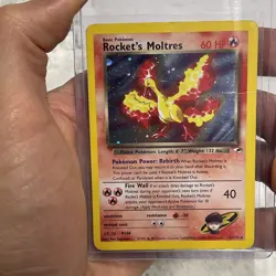 ROCKET'S MOLTRES Gym Heroes POKEMON Holo Foil Trading Card 12/132 TCG WOTC MP - Image 1