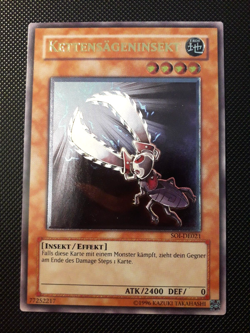 Yu-Gi-Oh! Kettensageninsekt, SOI-DE021, Ultimate Rare, 2. Auflage, Deutsch, NM-M - Image 1