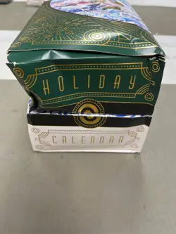 Pokemon TCG: Holiday Calendar (8 Foil Promo Cards 5 Booster Packs & More) - Image 5