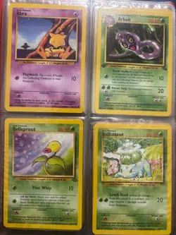 Vintage 1999 Authentic Red Pikachu Pokemon 4-Pocket Card Binder Book Album - Image 4