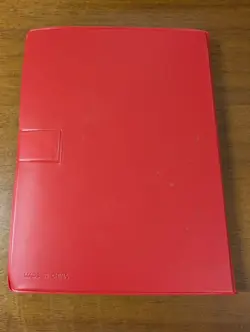 Great Condition Vintage Pikachu Binder + 136 WOTC Pokemon Cards (No Duplicates) - Image 2