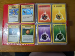 Great Condition Vintage Pikachu Binder + 136 WOTC Pokemon Cards (No Duplicates) - Image 4
