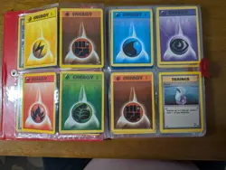 Great Condition Vintage Pikachu Binder + 136 WOTC Pokemon Cards (No Duplicates) - Image 5